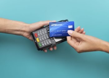person-paying-with-its-credit-card
